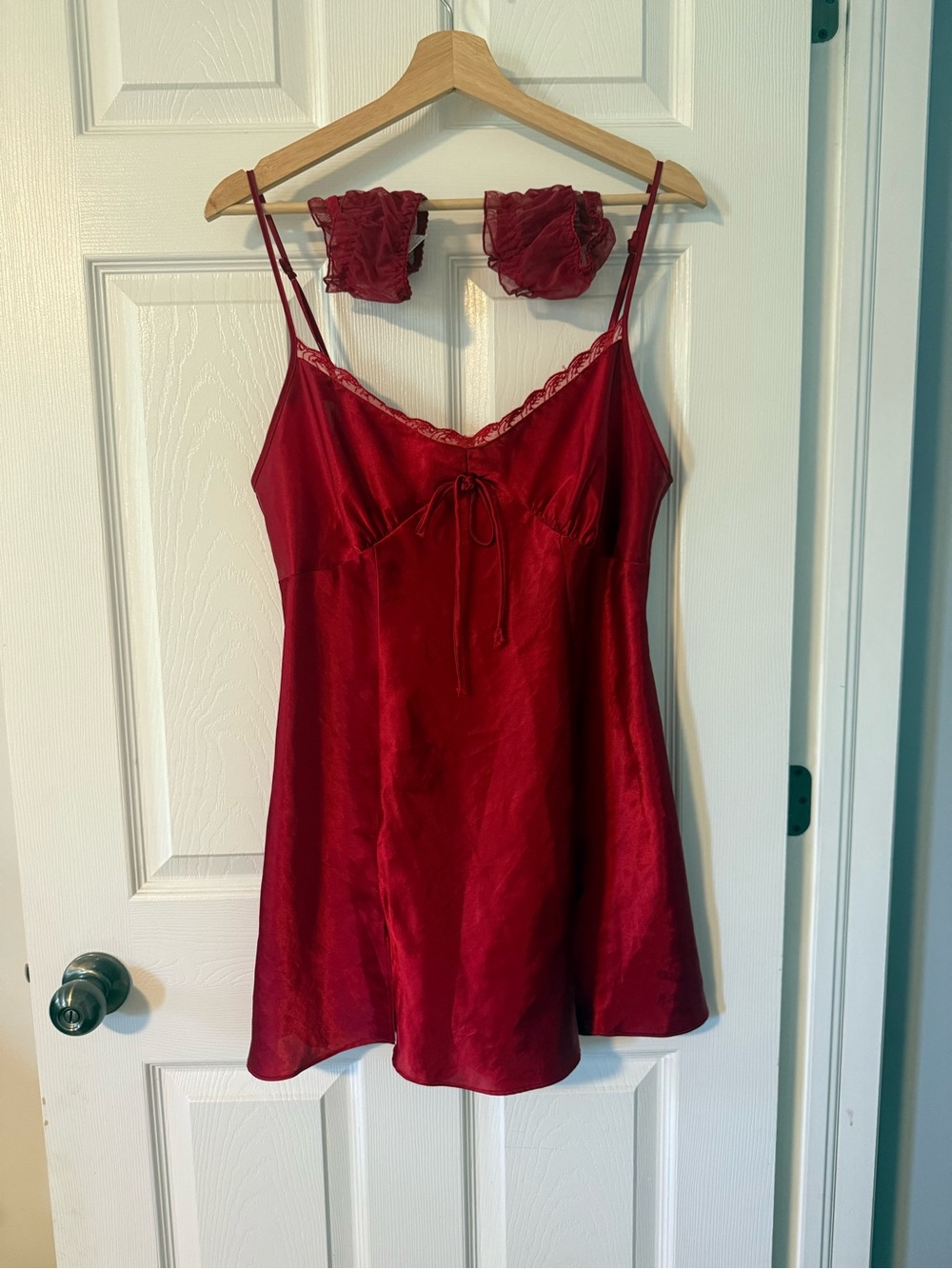 3/$15 La SENZA Burgundy Satin Chemise with Lace Trim